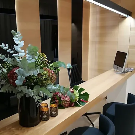 Metropol Ceccarini - Luxury 아파트호텔