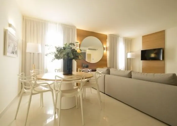 Lägenhetshotell Metropol Ceccarini - Luxury Riccione