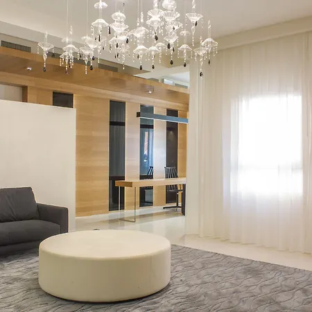 公寓式酒店 Metropol Ceccarini - Luxury 里乔内