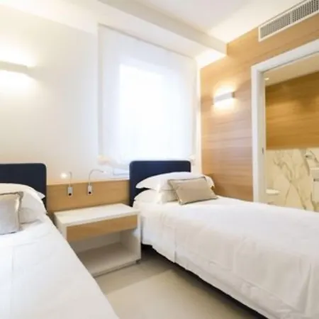 Metropol Ceccarini - Luxury Lejlighedshotel Riccione