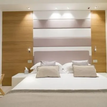 Metropol Ceccarini - Luxury Lejlighedshotel