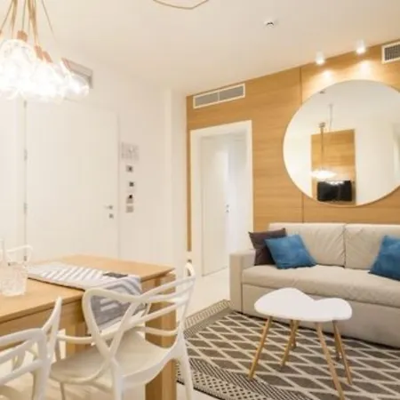 Lejlighedshotel Metropol Ceccarini - Luxury 4*