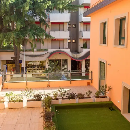 Metropol Ceccarini - Luxury Aparthotel 4*