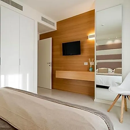 Metropol Ceccarini - Luxury 4*