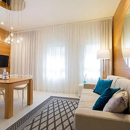 Metropol Ceccarini - Luxury 4*