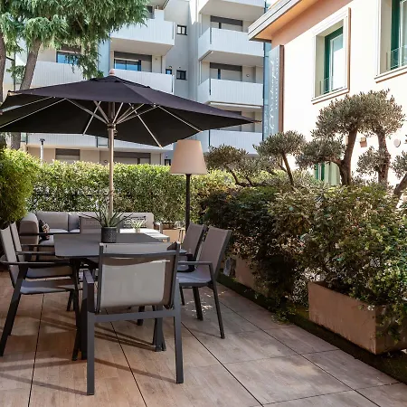 Metropol Ceccarini - Luxury 4* Riccione