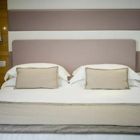 Lejlighedshotel Metropol Ceccarini - Luxury 4*