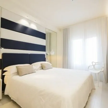 Metropol Ceccarini - Luxury Lejlighedshotel Riccione