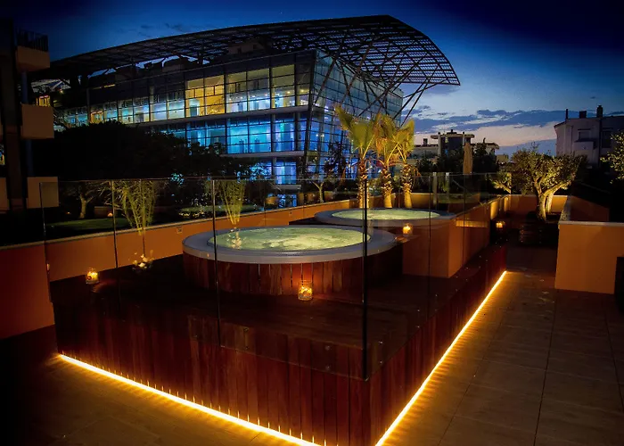 Metropol Ceccarini - Luxury Aparthotel