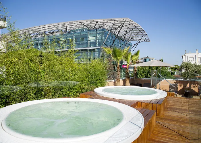 Metropol Ceccarini - Luxury 4* ريتشيوني