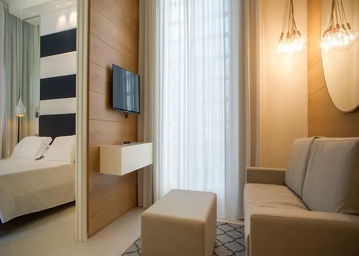 Apart Otel Metropol Ceccarini - Luxury 4*