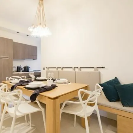 Metropol Ceccarini - Luxury Aparthotel Riccione